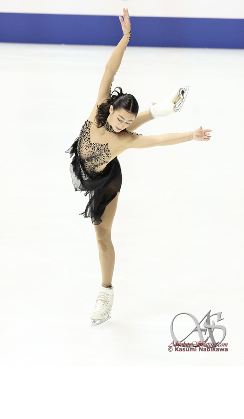 Ava Marie Ziegler performing on the ice